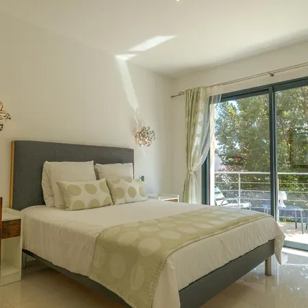 Les Arbousiers - Piscine Chauffee Securisee - 210m2 - 4 * Porto-Vecchio (Corsica)