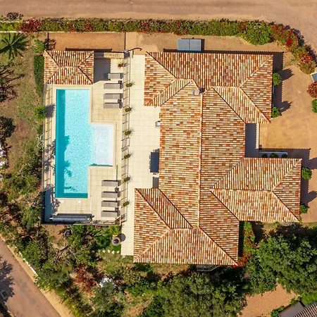 Les Arbousiers - Piscine Chauffee Securisee - 210m2 - 4 * Porto-Vecchio (Corsica)