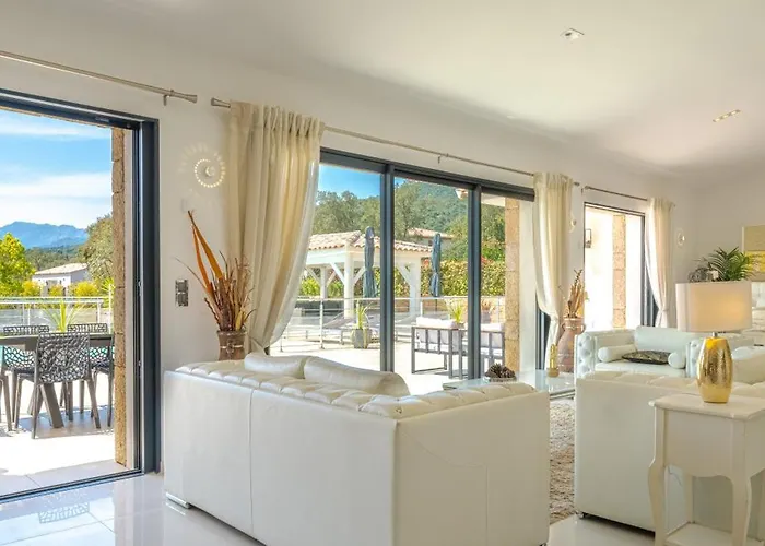 Les Arbousiers - Piscine Chauffee Securisee - 210m2 - 4 Porto-Vecchio (Corsica)
