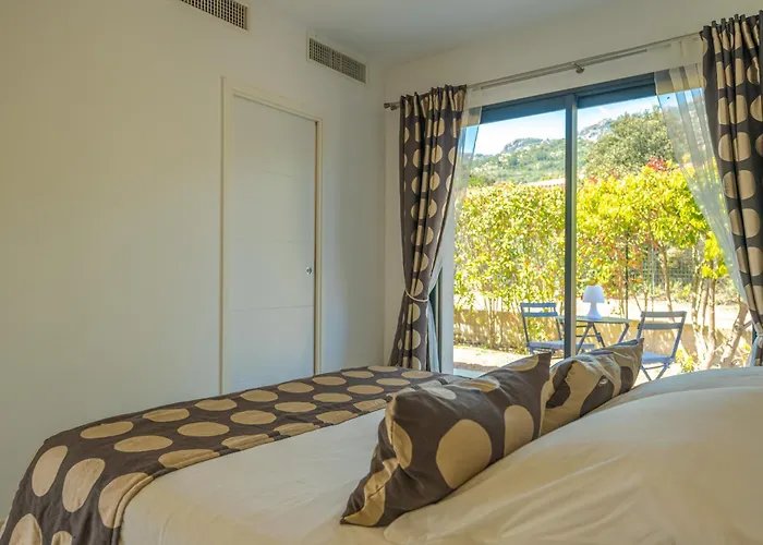 Les Arbousiers - Piscine Chauffee Securisee - 210m2 - 4 Apartmán Porto-Vecchio (Corsica)