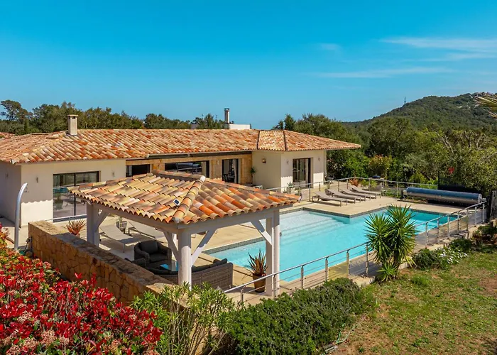Les Arbousiers - Piscine Chauffee Securisee - 210m2 - 4
