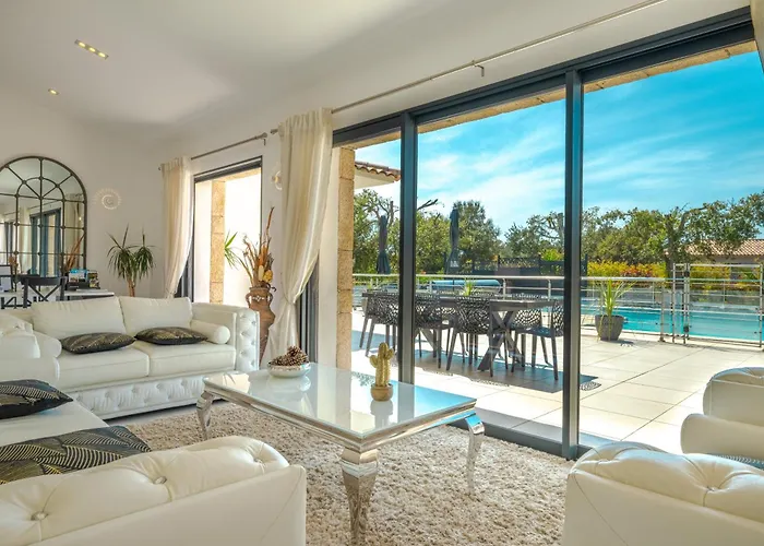 Les Arbousiers - Piscine Chauffee Securisee - 210m2 - 4 维琪奥港